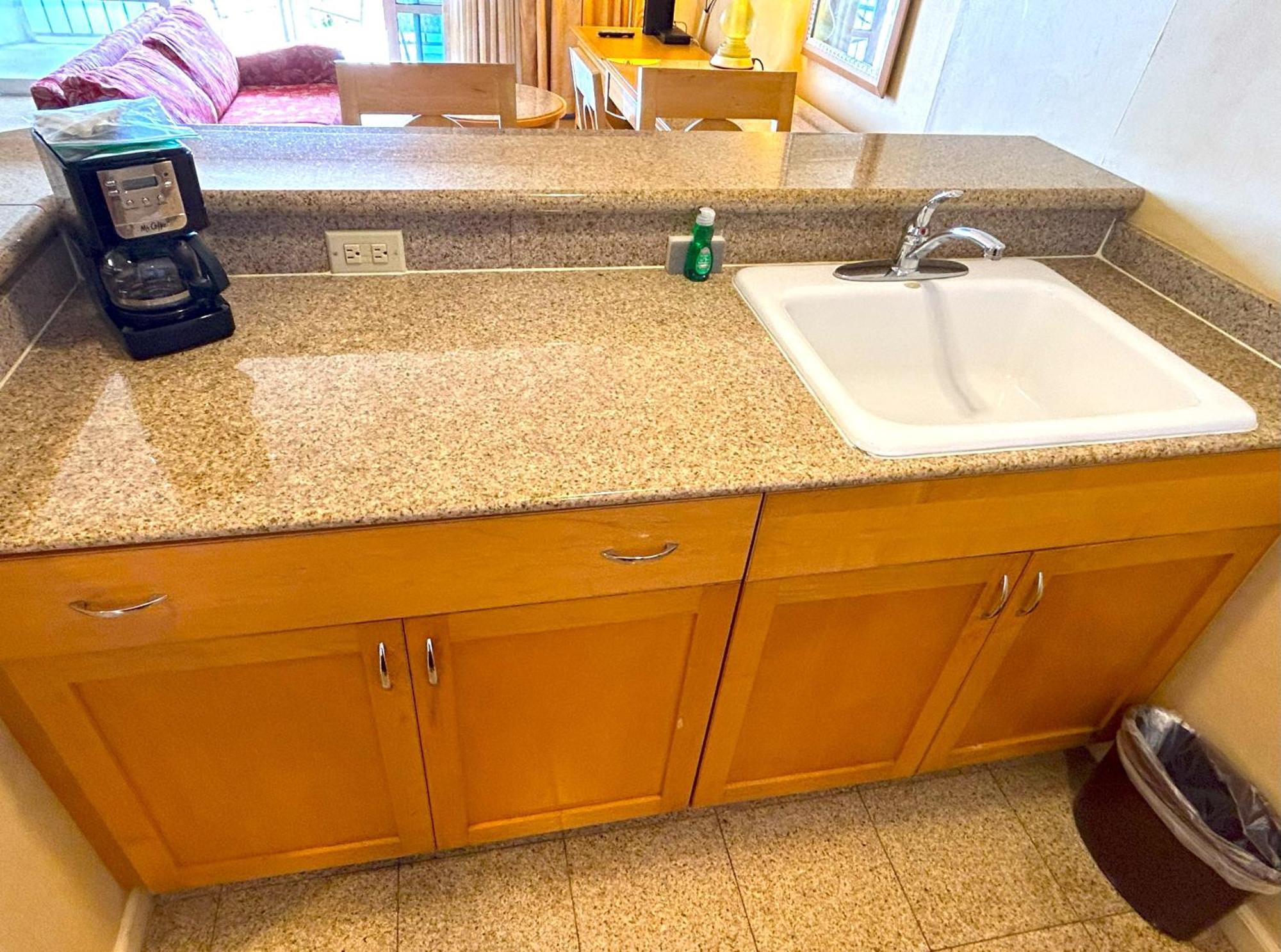 Ilikai Apt 302 - Spacious Studio With Stunning Ocean & Harbor Views Honolulu Exterior photo